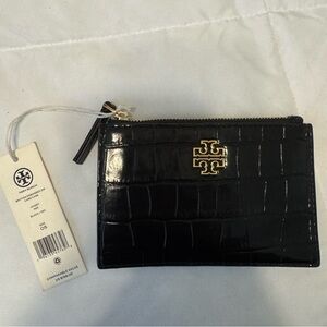 NWT Tory Burch Britten Black Croc-Embossed Zip Card Holder